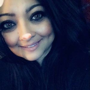 Meet your Posher, Elisa